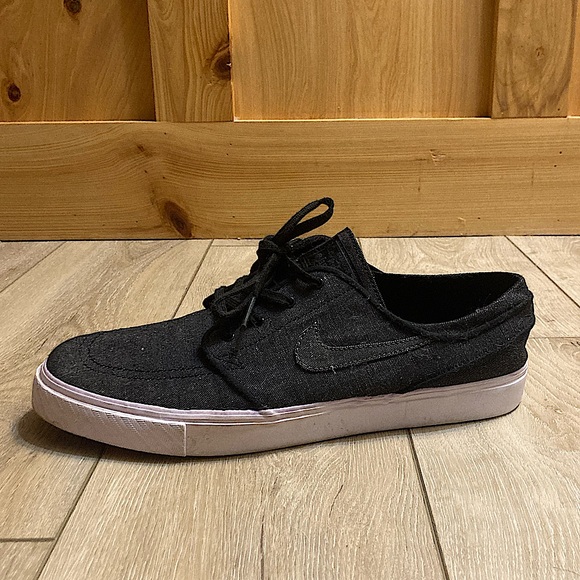 Nike Other - Mens Nike SB Zoom Sneakers